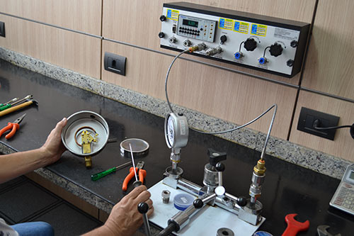 manutencção de instrumentos de medição